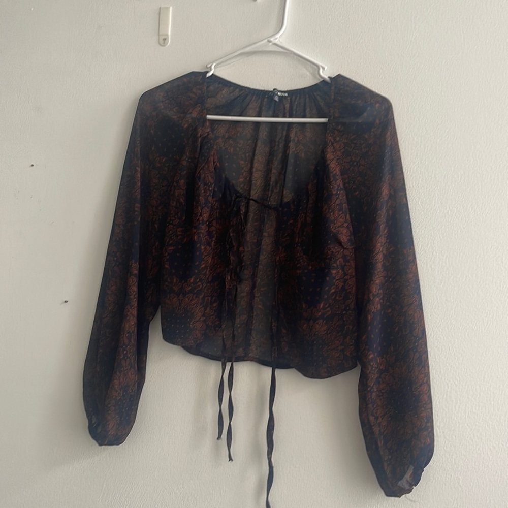 navy/orange paisley fashionnova front tie top XS